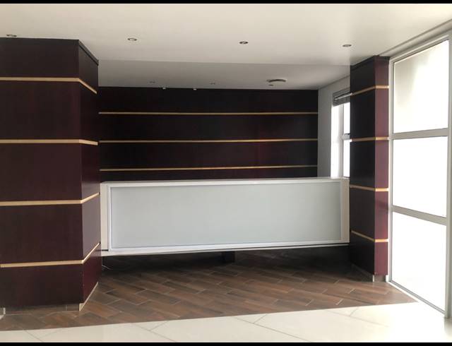 1,518M² OFFICE TO LET IN SANDTON CENTRAL